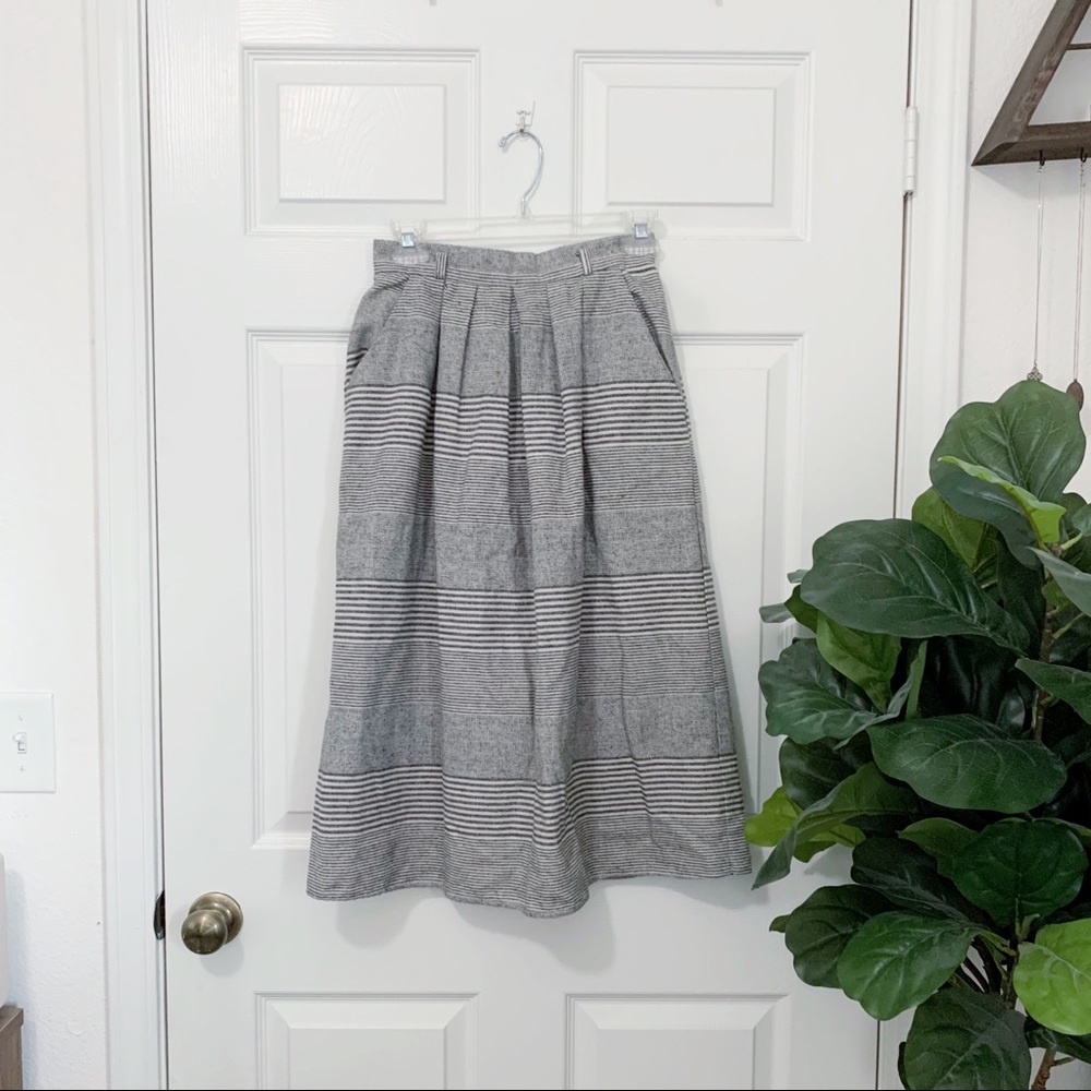 Vintage Neutral Skirt